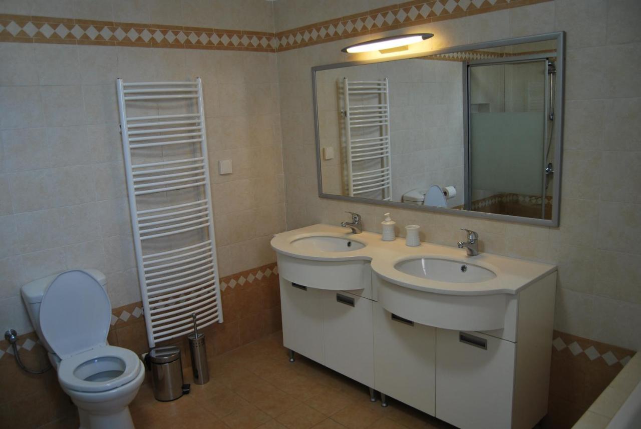 הוילה Mégas Yialós-Nítes Bay View House מראה חיצוני תמונה